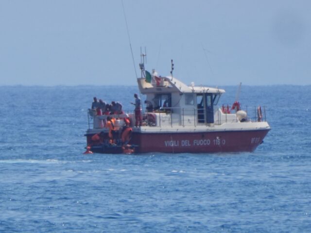 极速赛车大数据分析软件 官网最新版预测 Superyacht Sinking Probe to Two More Crew Members