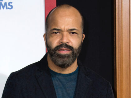 Fact Check: Hollywood Star Jeffrey Wright Falsely Claims Trump Started a Fight at Arlington Nationa